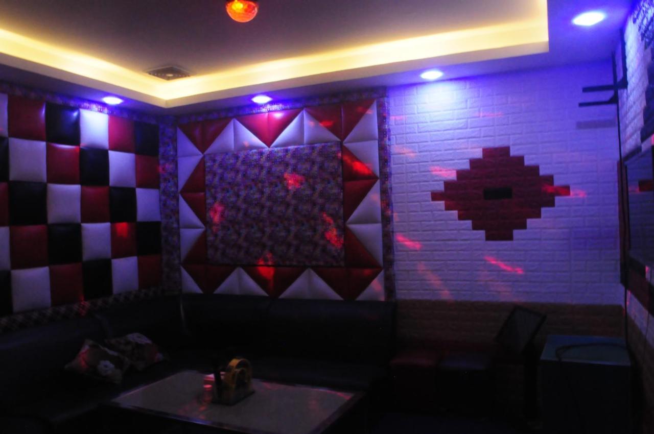 Nay Chi Lin Hotel Pathein Екстер'єр фото